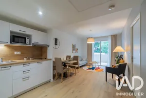 Apartment in Nîmes (30900)