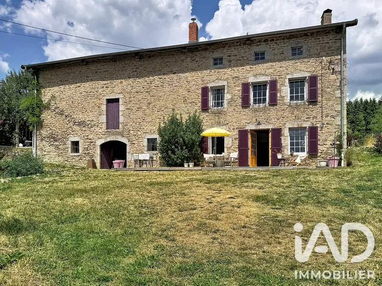 Maison 3 pièces 115 m² · à Fayet-Ronaye · 115 m² · 295 000 €