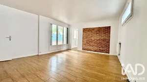 Apartment in Arcueil (94110)