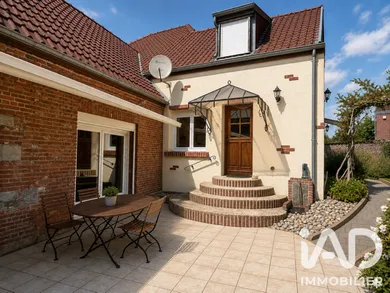 Architectural house in Sebourg (59990)