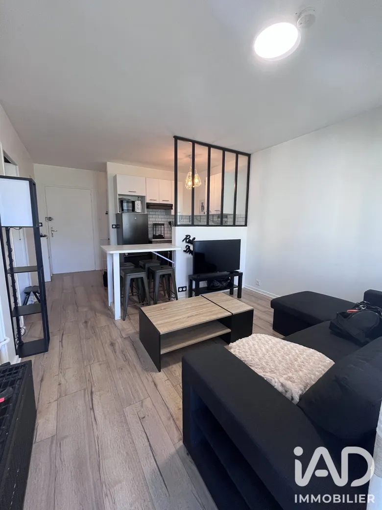 Appartement 3 pièces 65 m² · à Saint-Genis-Pouilly · 65 m² · 2 000 €