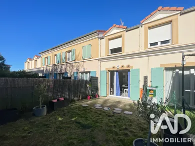 Duplex in Saint-Genest-Lerpt (42530)