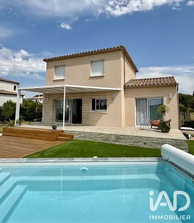 Traditional house in Tresques (30330)