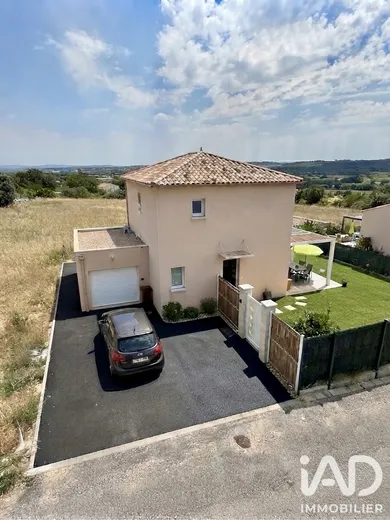 Traditional house in Tresques (30330)