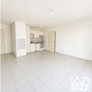 Apartment in Salon-de-Provence (13300)