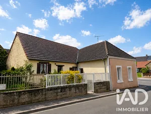 Townhouse in Poulaines (36210)