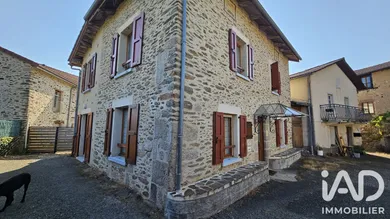 Village house in Leynhac (15600)