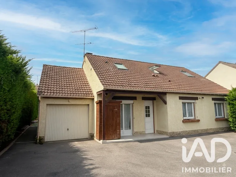 Maison 7 pièces 130 m² · à Courtry · 130 m² · 398 000 €