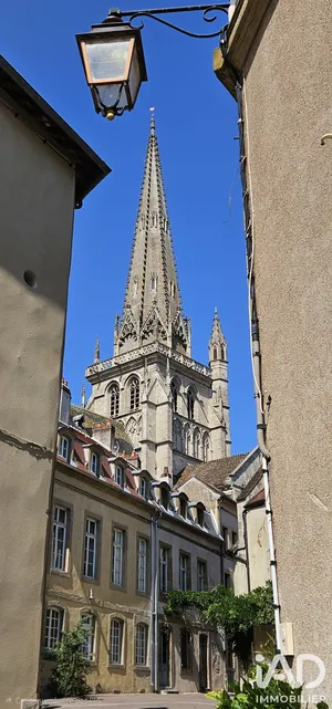 Townhouse in Autun (71400)