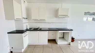 Appartement à La Londe-les-Maures (83250)