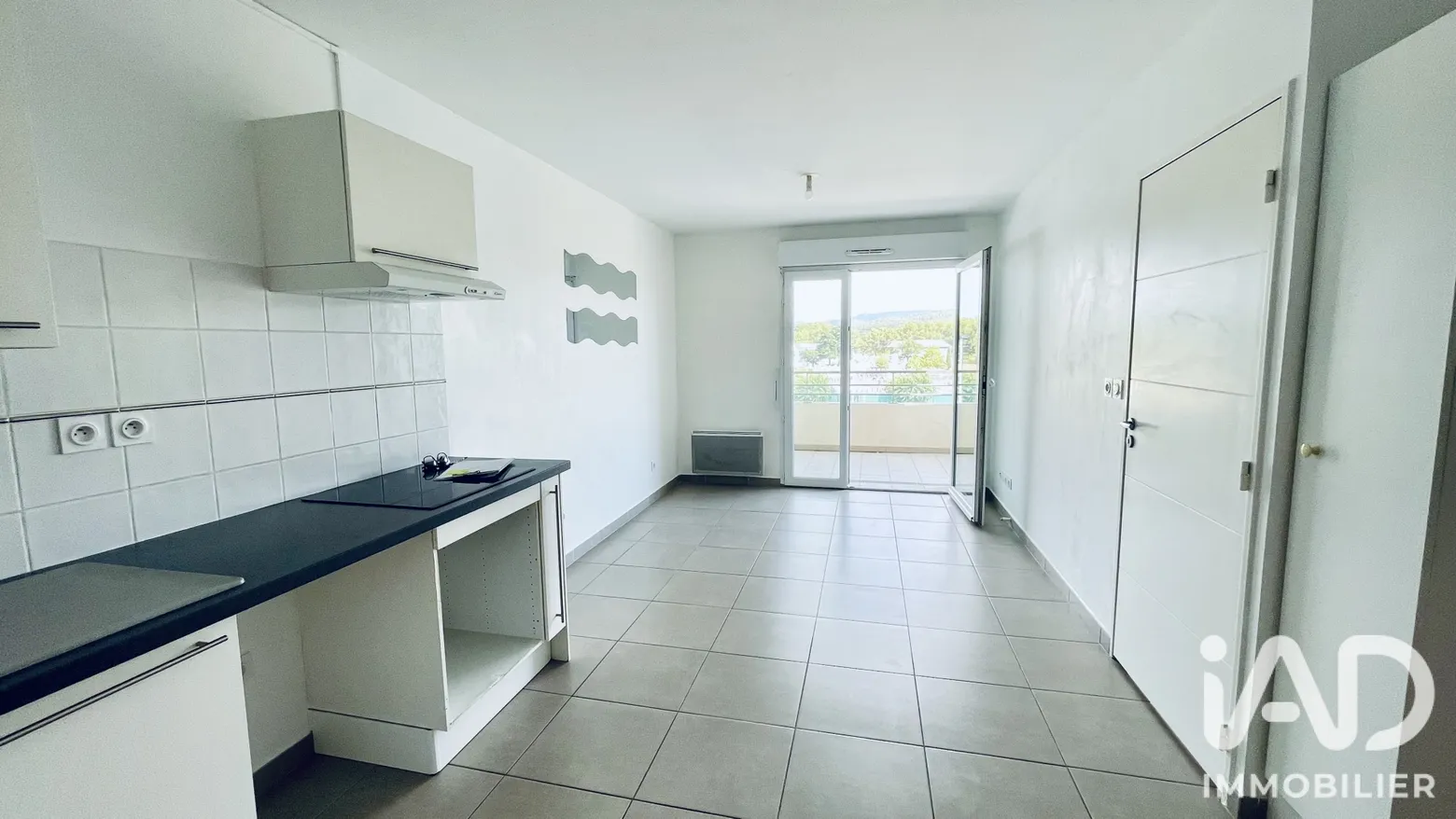 Vente appartement à La Londe-les-Maures (83250) : appartement 2 pièces 39 m² - 2084062 — 3