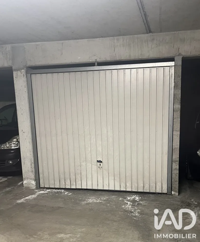 Parking 12 m² · à Perigny · 12,4 m² · 39 500 €