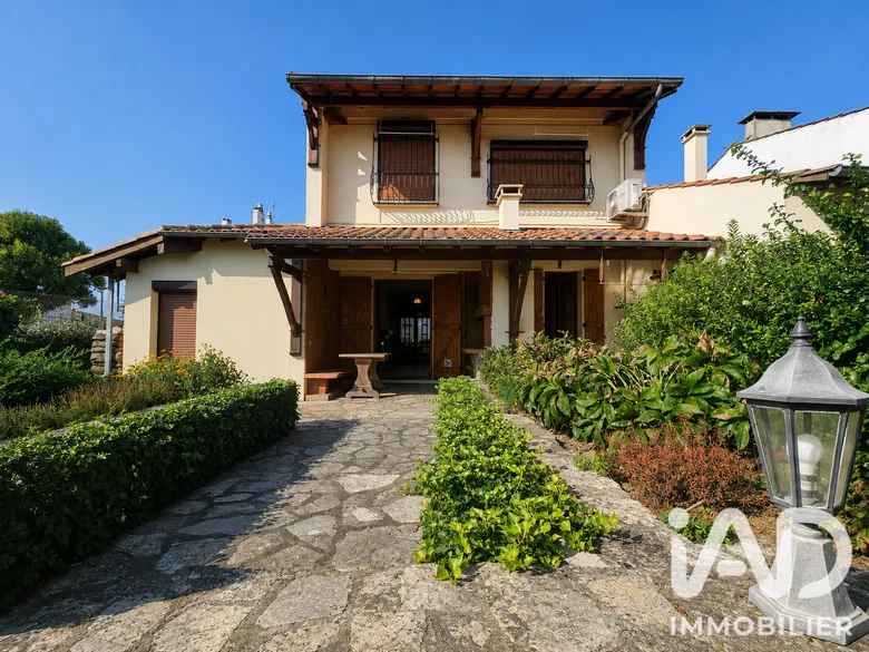 Maison 4 pièces 73 m² · à Castelsarrasin · 73 m² · 125 000 €