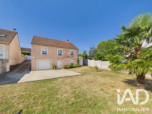Maison à Villeneuve-la-Guyard (89340)