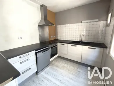 Maison de village à Charols (26450)