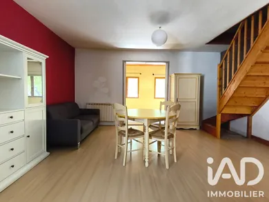 Maison de village à Charols (26450)