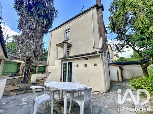 Maison à Neuilly-Plaisance (93360) photo 2