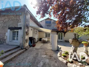Park home in Brantôme (24310)