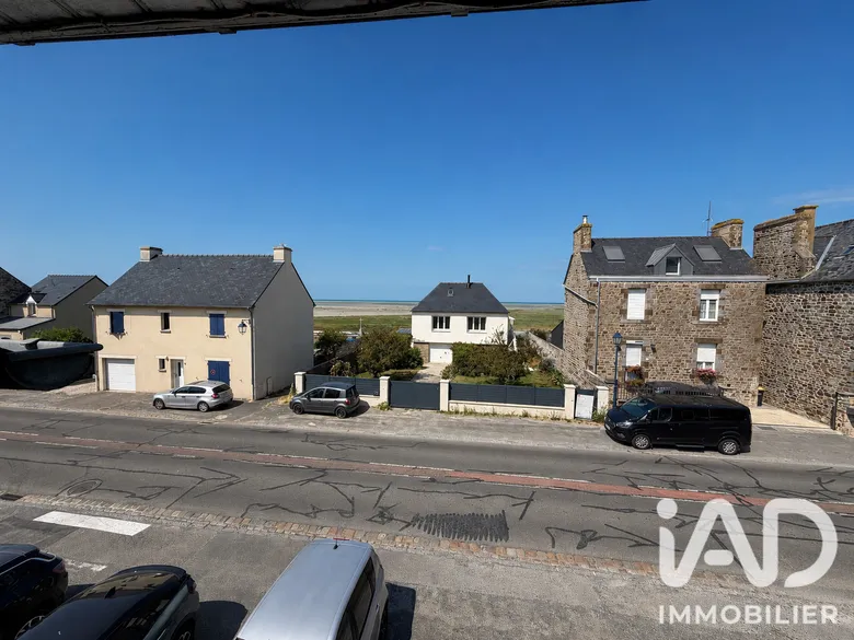 Immeuble 361 m² · à Le Vivier-sur-Mer · 361 m² · 559 000 €