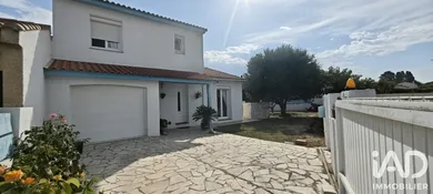 House in Claira (66530)
