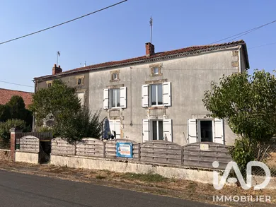 Maison de village à Abzac (16500)