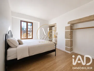 Apartment in Cadillac-sur-Garonne (33410)