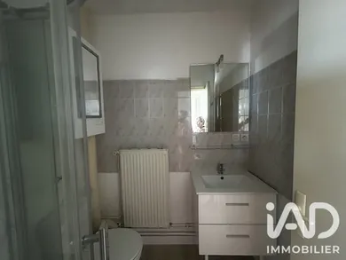 Apartment in Montluçon (03100)
