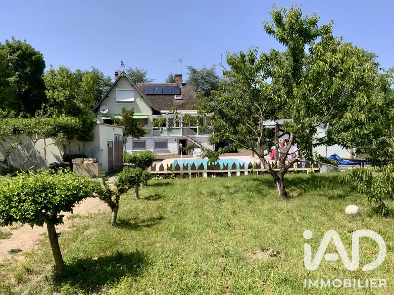 Maison 8 pièces 192 m² · à La Vernelle · 192 m² · 262 300 €