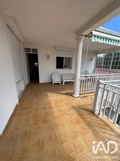 House in Baillif (97123)