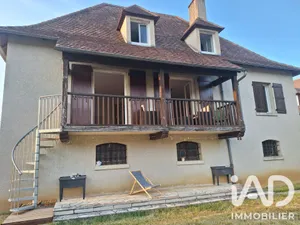 Maison à Saint-Céré (46400)
