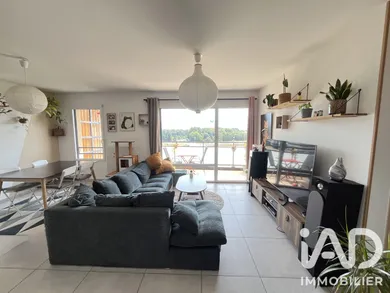 Apartment in Poisy (74330)