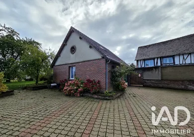 Maison de campagne à Le Mont-Saint-Adrien (60650)