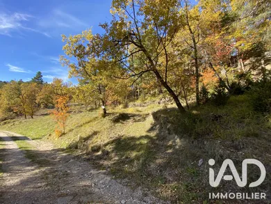 Terrain à bâtir à Andon (06750)