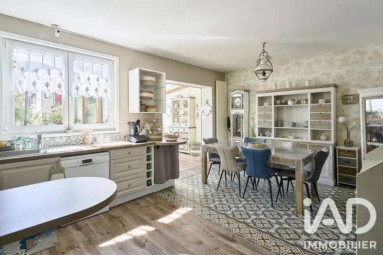 Maison 4 pièces 100 m² · à Mons-en-Barœul · 100 m² · 270 000 €