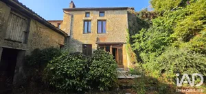 Maison de village à Villefranche-du-Périgord (24550)