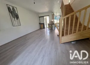 Duplex à La Chapelle-en-Serval (60520)