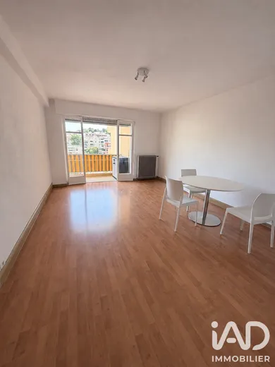 Apartment in Vallauris (06220)