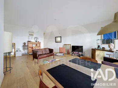 Apartment in La Rochelle (17000)