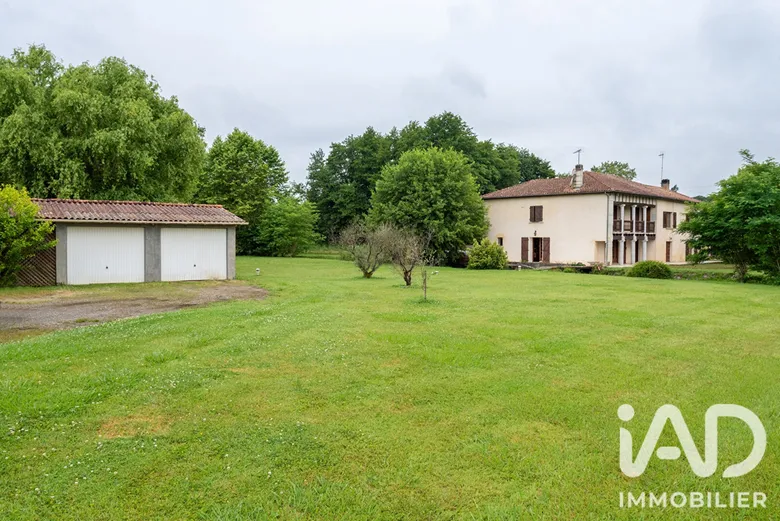 Maison 5 pièces 141 m² · à Bastennes · 141 m² · 159 000 €
