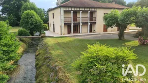 Park home in Bastennes (40360)