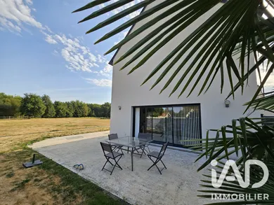 Maison à Changé (72560)
