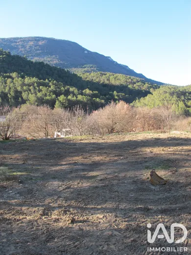 Terrain à bâtir à Eygaliers (26170)