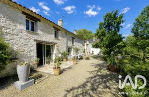 Longere in Plaisance (24560)