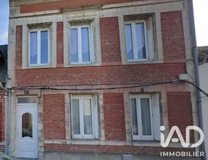 Building in Chauny (02300)