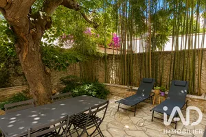 Apartment in Toulon (83000)