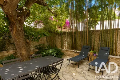 Apartment in Toulon (83000)