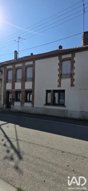 Village house in Crancey (10100)