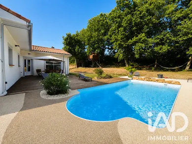 Traditional house in Rieux-Volvestre (31310)