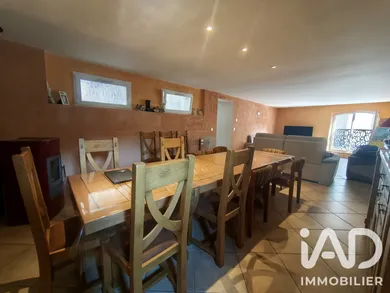 Maison de village à Charmes-sur-l'Herbasse (26260)