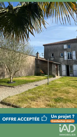 Townhouse in La Forêt-sur-Sèvre (79380)
